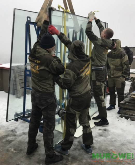 Подъём стеклопакетов стекла зеркал